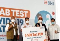 Wagub DKI Jakarta Apresiasi Bantuan Alat Test Swab PCR dari BNI. (Foto: Instagram @bni46)