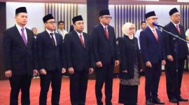 Pelantikan 7 anggota Badan Nasional Sertifikasi Profesi (BNSP) periode 2023-2028 pada Senin (13/11/2023) di Jakarta. (Foto: Humas Kemnaker)