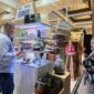 Kementerian BUMN melalui Rumah BUMN hadir dengan membawa 52 UMKM binaan, menghadirkan 149 jenis produk unggulan dalam Pameran INACRAFT 2025. 