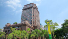 Cathay Financial Holdings extends its streak on the Dow Jones’ Best-in-Class World Index, and Emerging Markets Index, recognized as a Top 5% Member in the S&P Global Sustainability Yearbook 2026. Notably, its ESG Score ranks in the top 2% of the global insurance industry, advancing ESG leadership through its climate, health and empowerment strategy. (Resource: Cathay Financial Holdings)